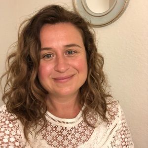 Meet your Posher, Stacy